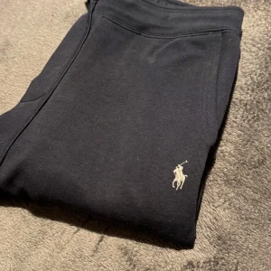 Ralph Lauren mjukisbyxor - Nypris ca 1300 kr