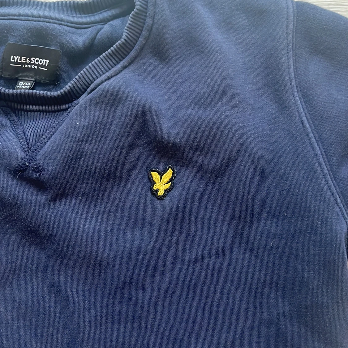 Mörkblå tröja från Lyle & Scott - 2