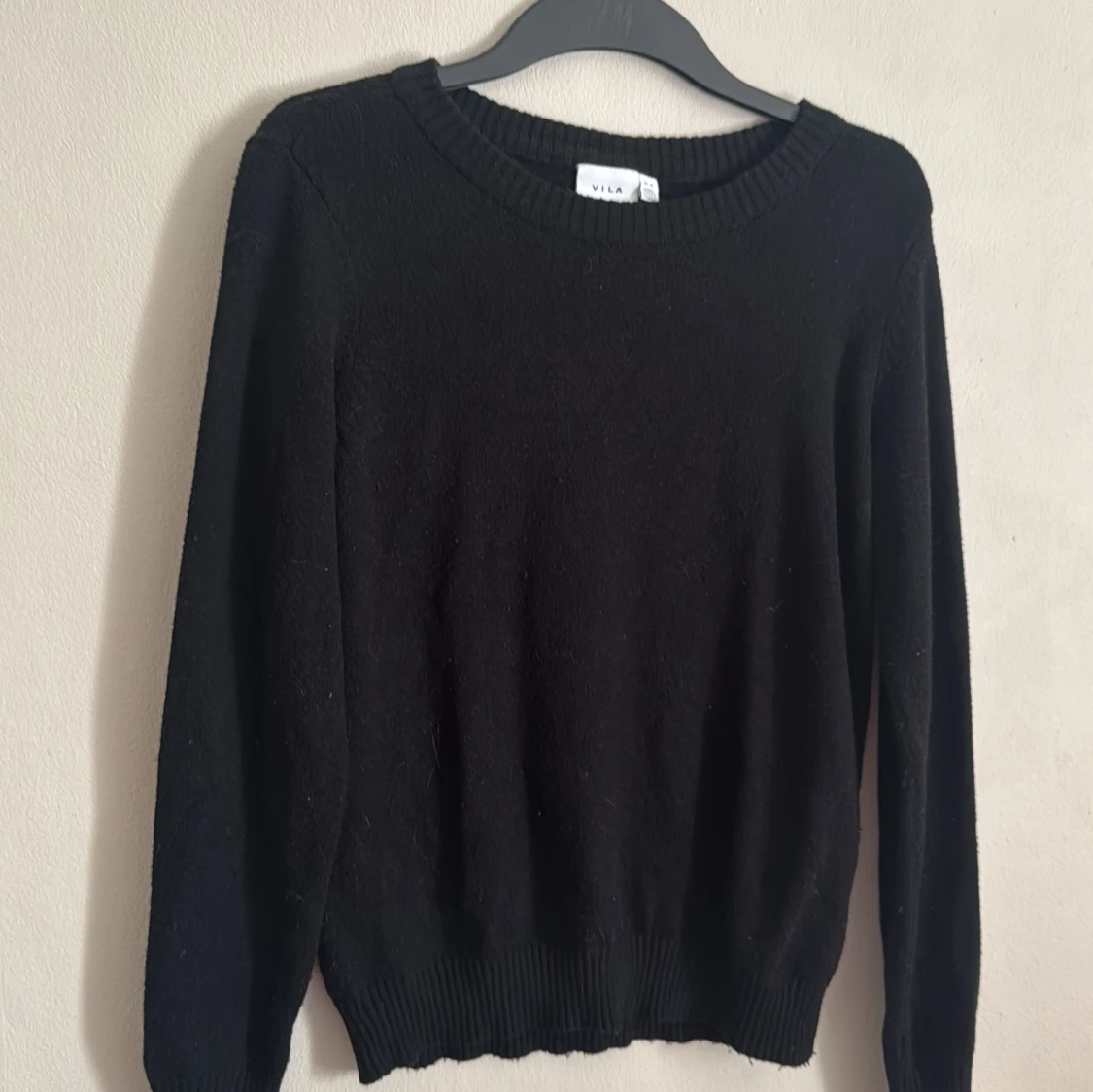 Svart tröja från Vila