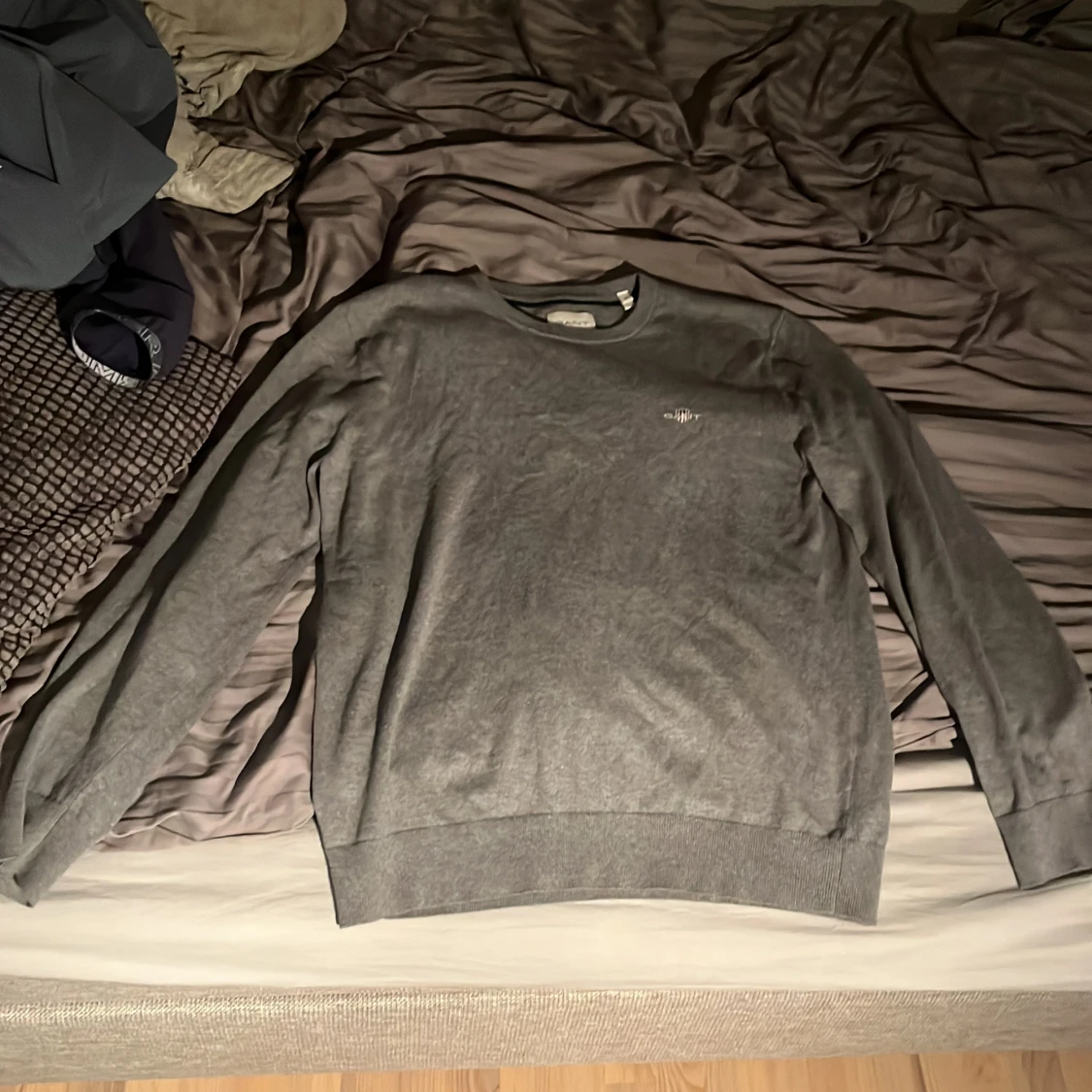 Grå tröja från GANT i bomull