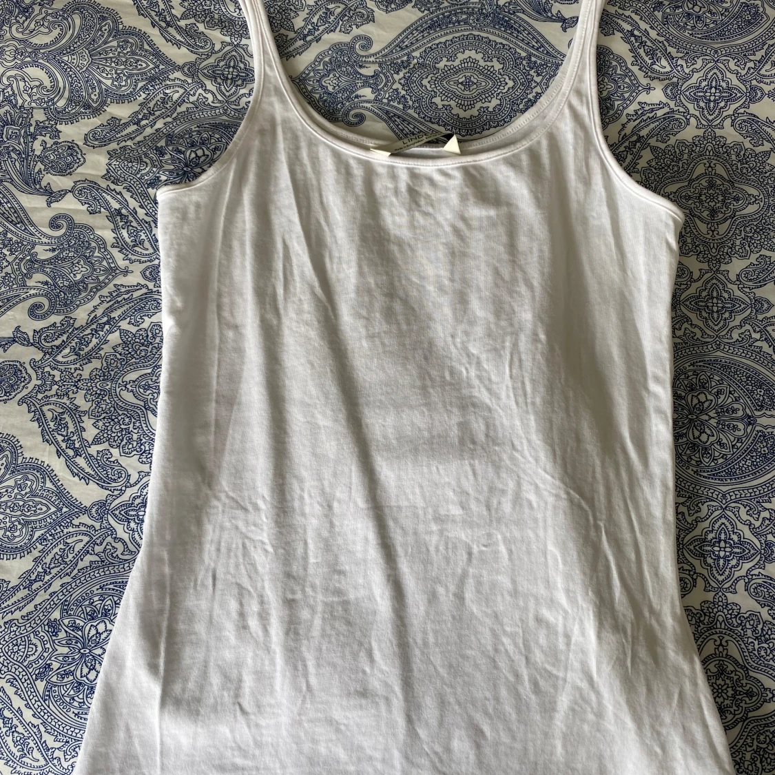 Vit linnetopp från Lindex