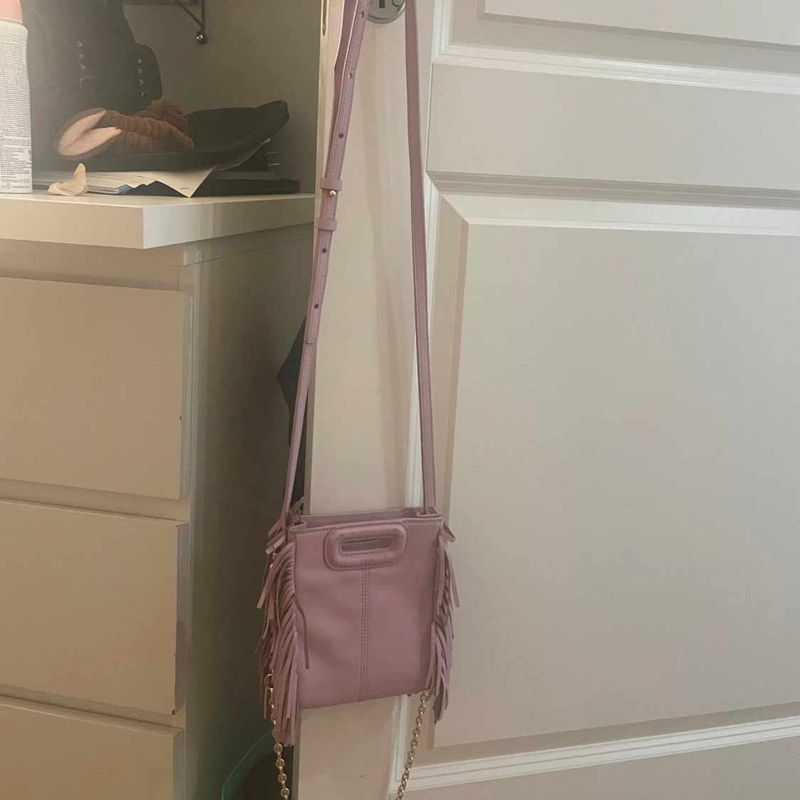 Ljuslila väska från Maje