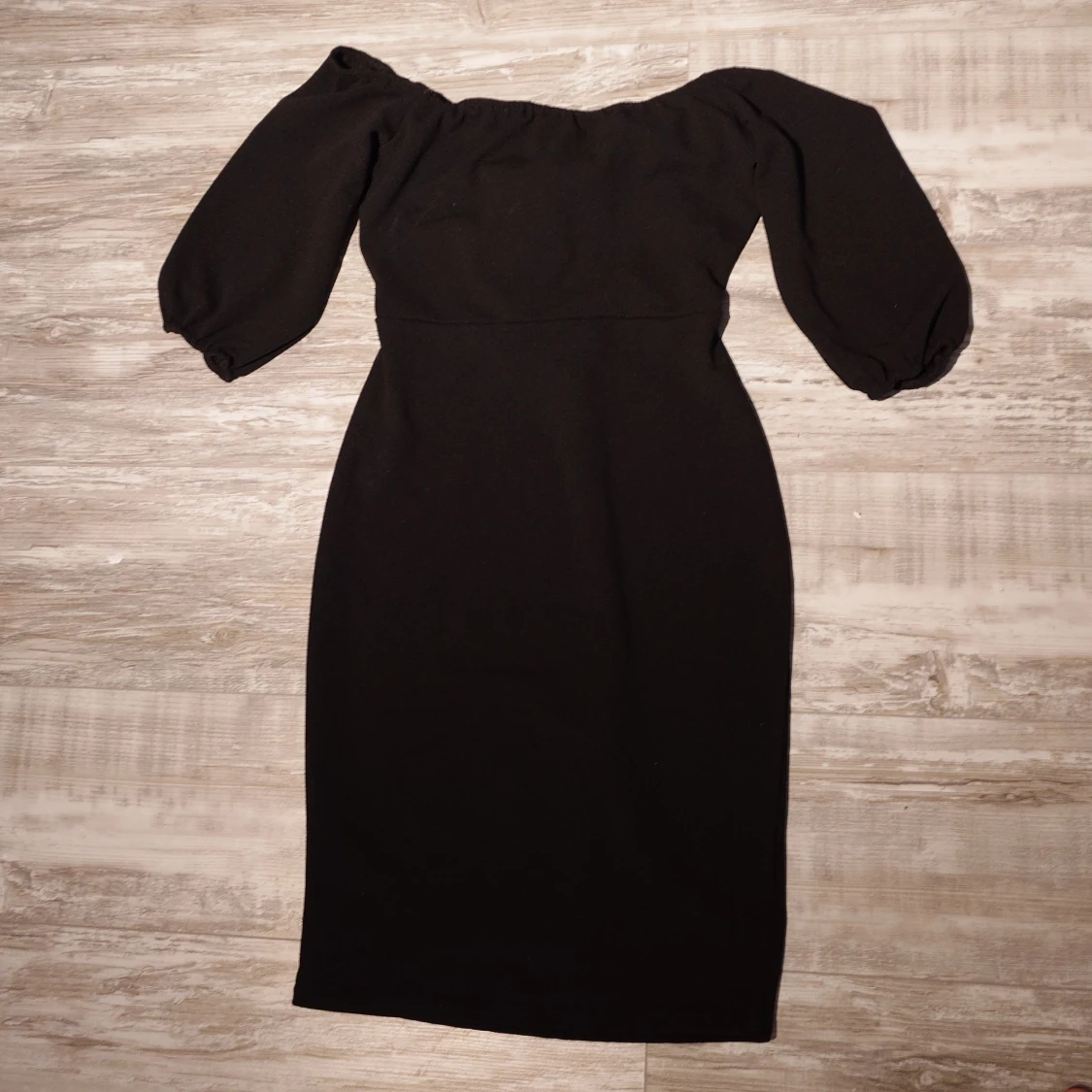 Svart Belle Sleeve klänning NLY Trend (oanvänd) - 2