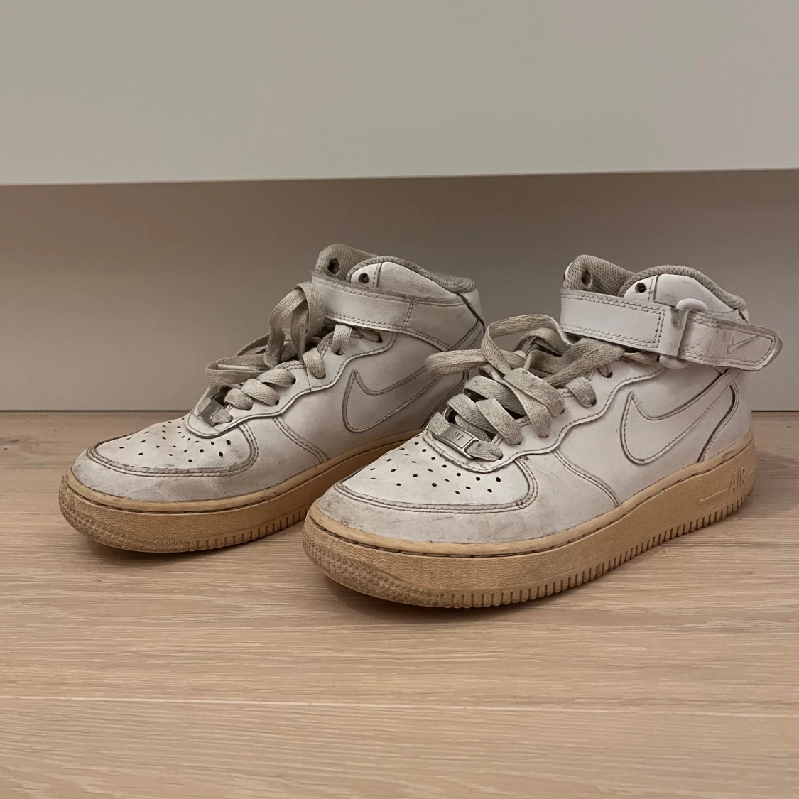 Höga Nike airforces - 1