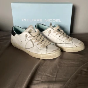 Phillipe models - Phillip model—Stl 41—Cond 7/10—Allt OG finns!