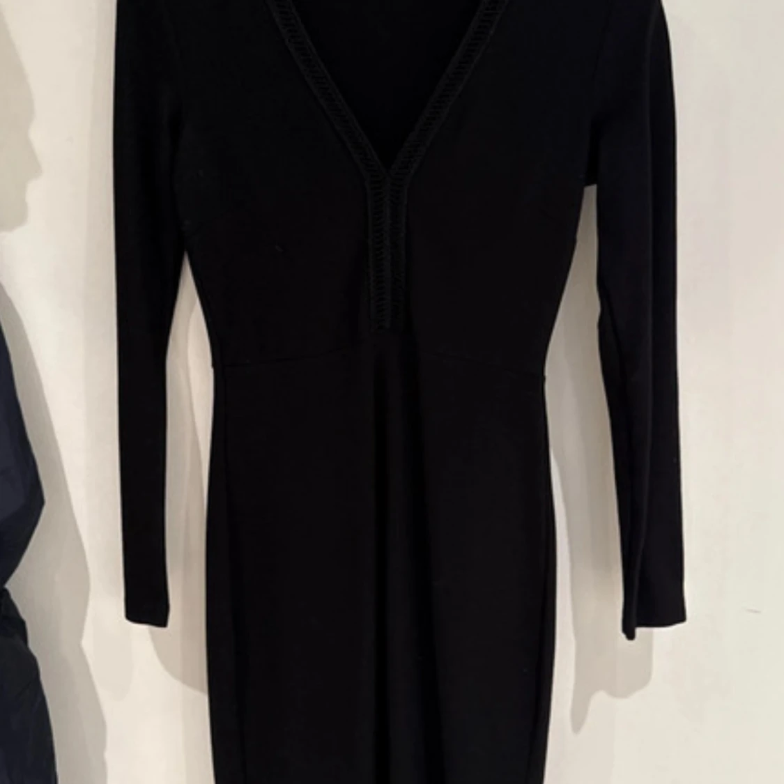 Svart långärmad klänning Lindex S