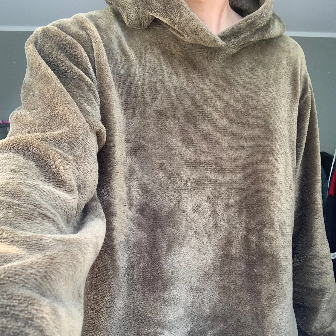 Mörkgrön hoodie från Tallie