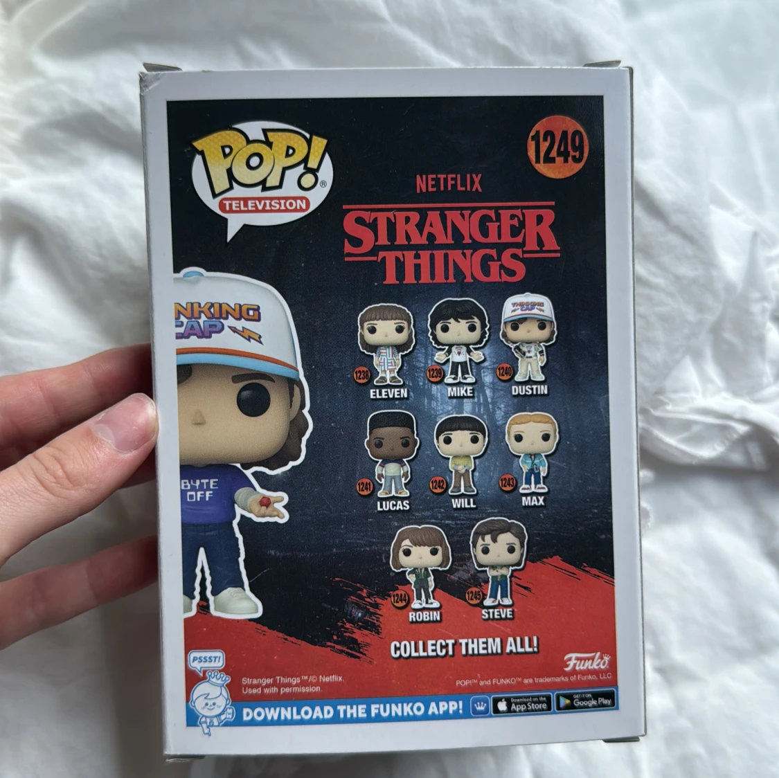 Stranger Things: Dustin (Funko Pop! #1249) - 3