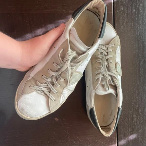 Philipe model - Philipe model low, Model: philipe model lows, Retail: 2800-4800
