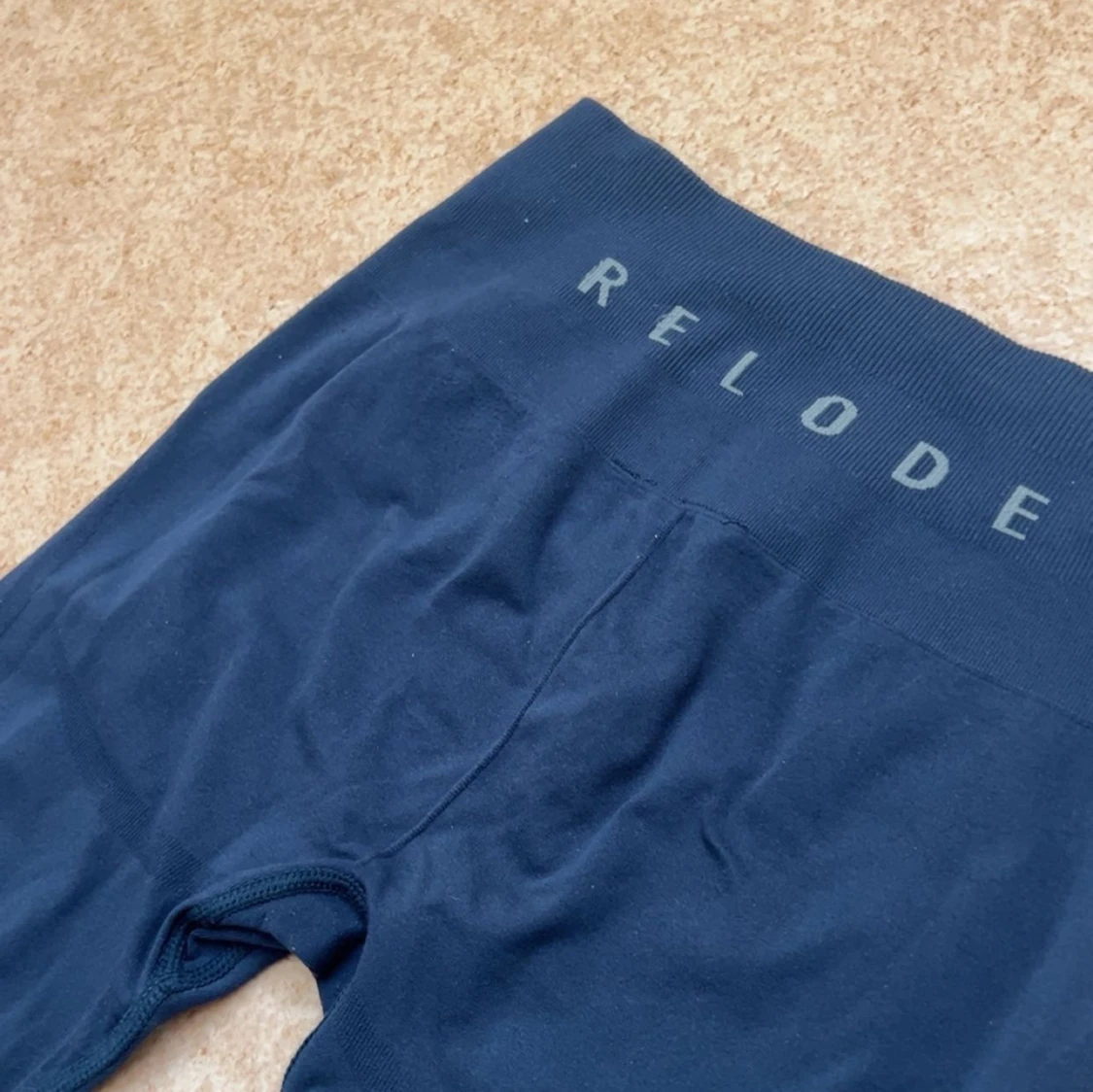 Mörkblå seamless leggings från Relode - 1