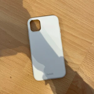 Mobilskal iPhone 11 - Vitt mobilskal till iPhone 11 från holdit