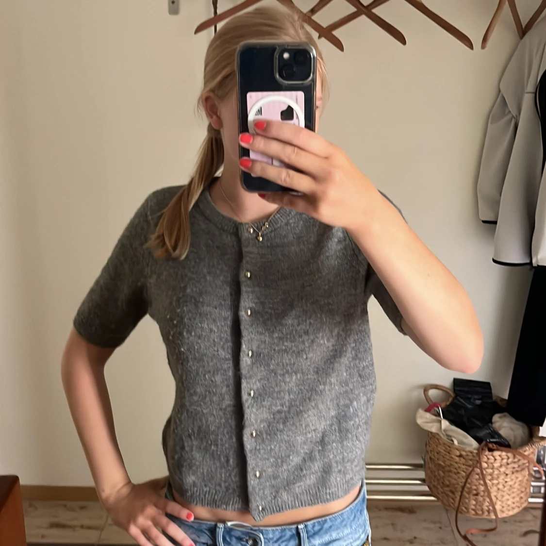 Grå kortärmad kofta från H&M - 2