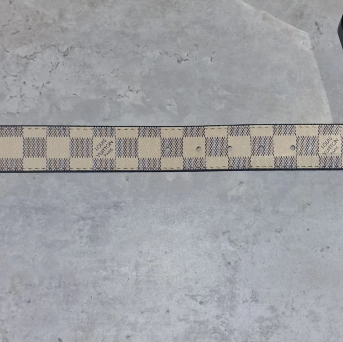 Beige bälte med Guld spänne - 4