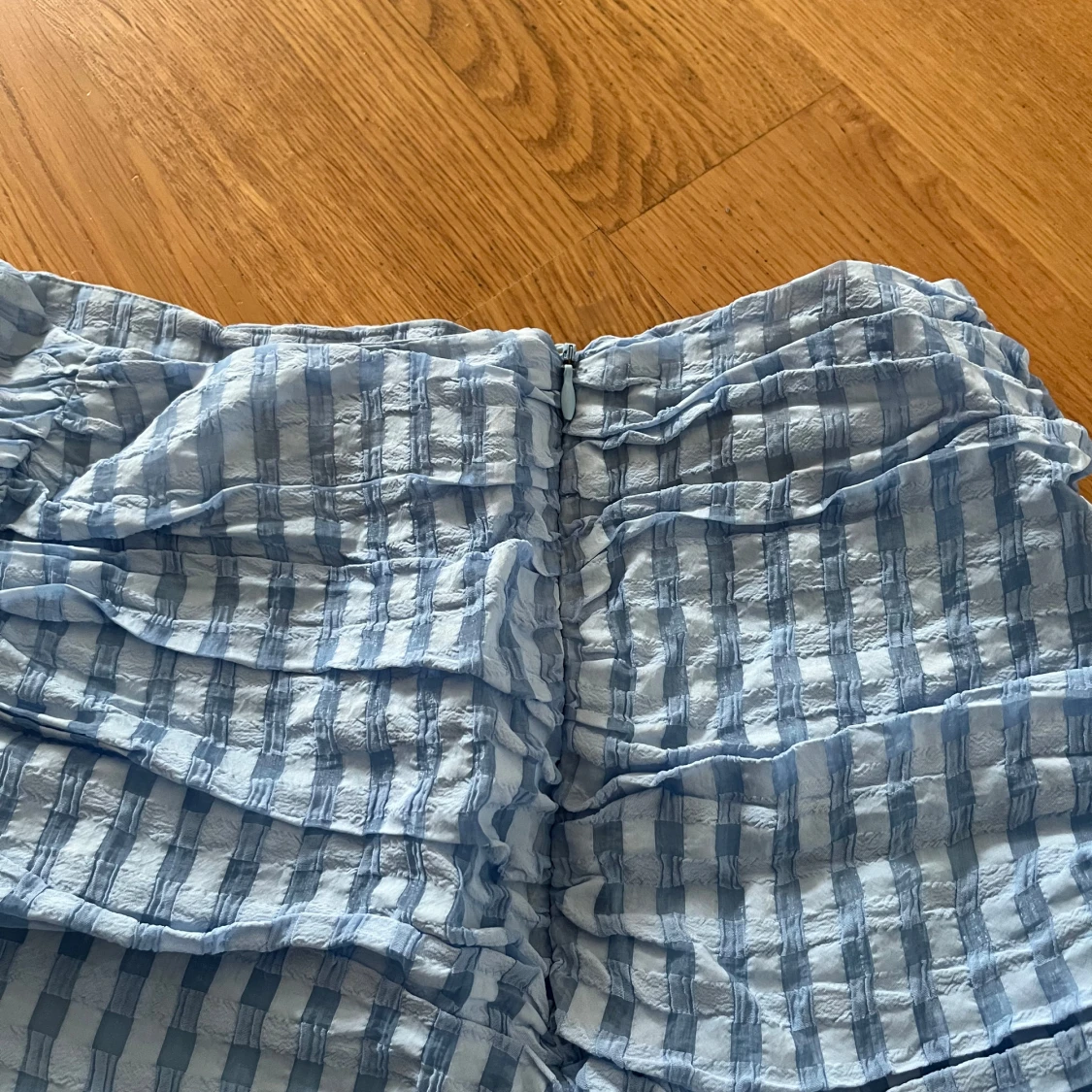 Asymmetrisk volangkjol från H&M - 2