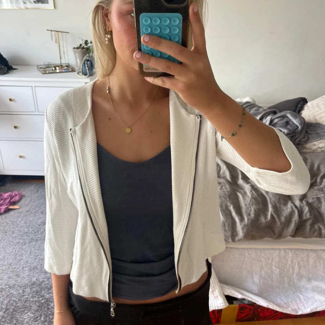 Trekvarts tröja/kofta