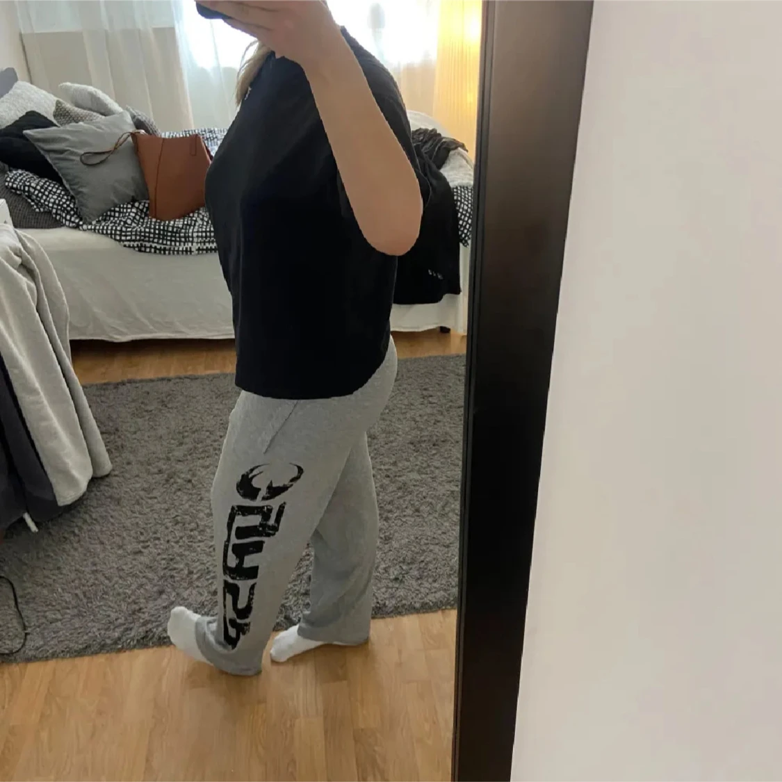 Grå mjukisbyxor från GASP - 2