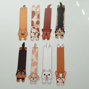 Hundbokmärken – set med 8 st - Färgglada och söta bokmärken i form av olika hundar! Perfekt för att göra läsningen roligare och hålla koll på var du är i boken. Passar både ungdomar och unga vuxna som älskar djur och vill ha något unikt till sina böcker.