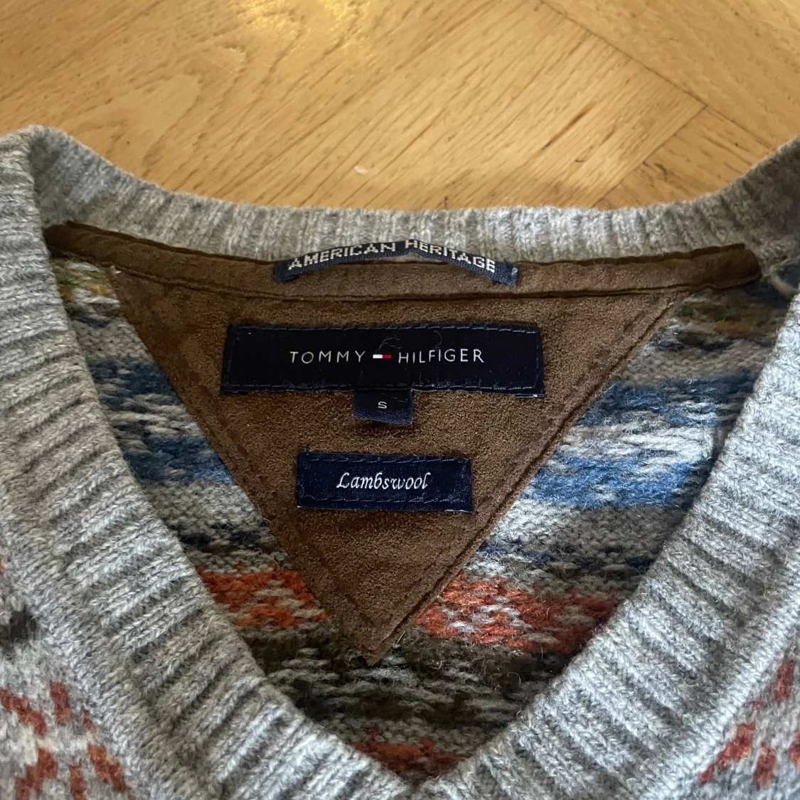 Mönstrad lammullströja Tommy Hilfiger - 1