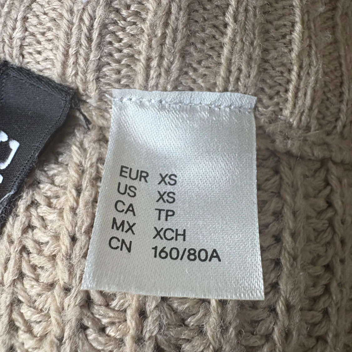 Beige stickad kofta - 2