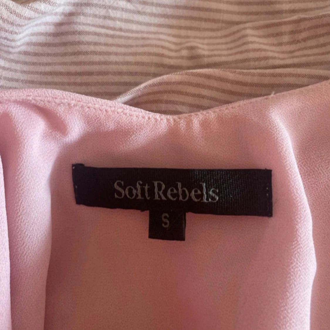 Ljusrosa linnetopp från Soft Rebels - 3