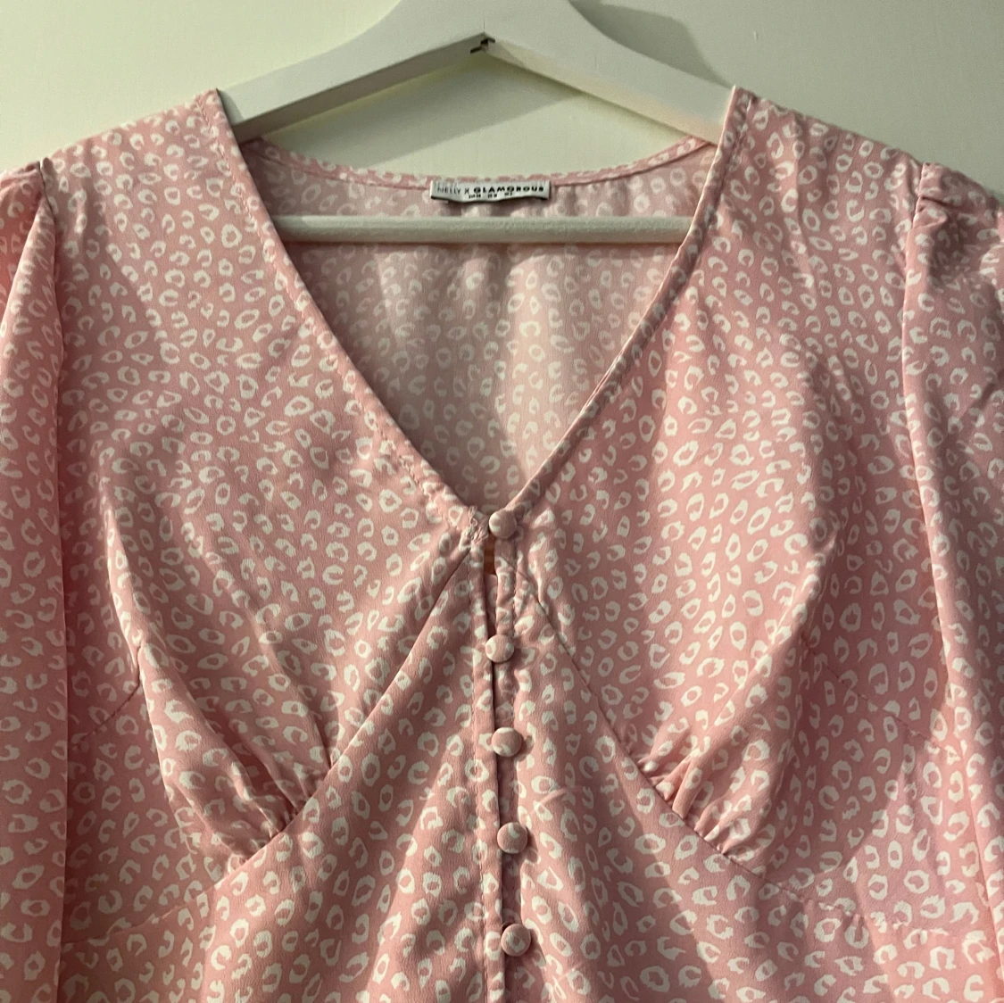 Rosa leopardmönstrad klänning från Glamorous - 1