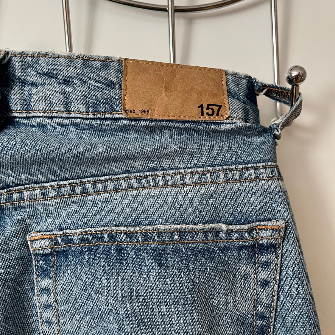 Högmidjade jeans från Lager 157 - 3