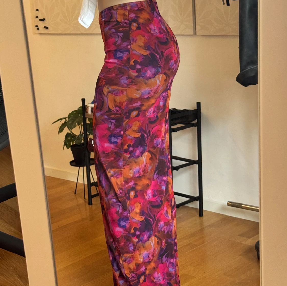 Färgstark långkjol från PrettyLittleThing - 3