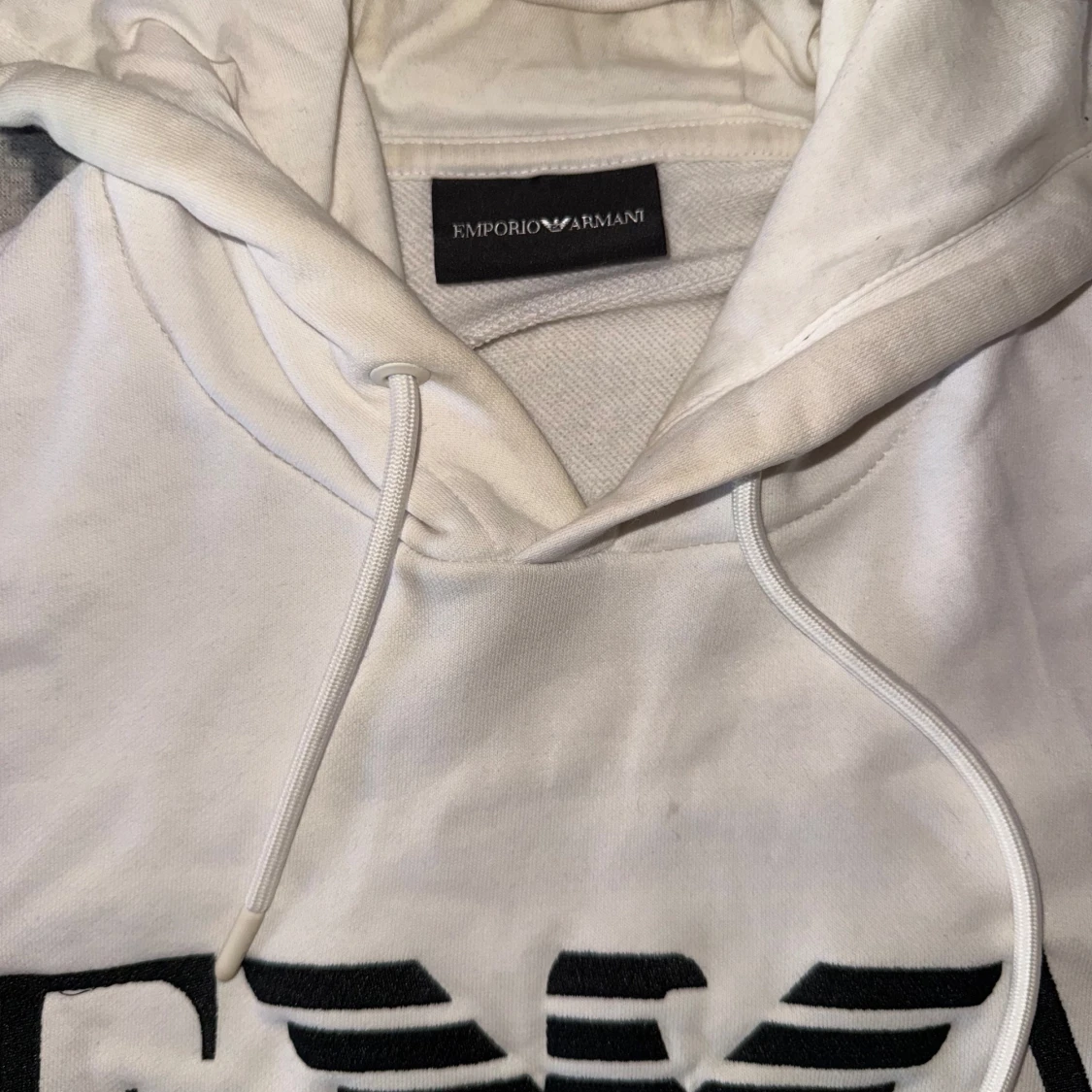 Vit hoodie från Emporio Armani - 3
