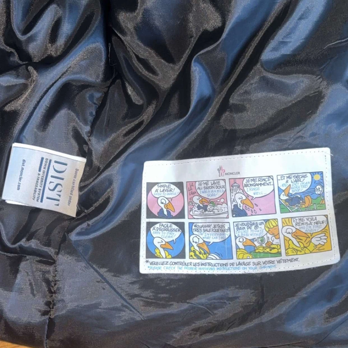 Svart Moncler maya - 3