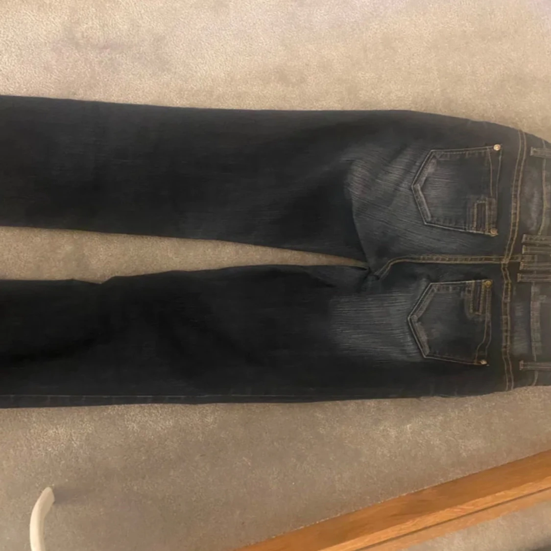 Mörkblå straight leg jeans från Yessica - 1