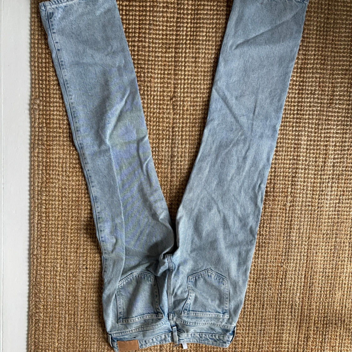 Ljusblå jeans från Weekday Arrow - 1