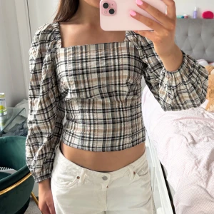 Topp!  - Så fin topp perfekt till sommaren!