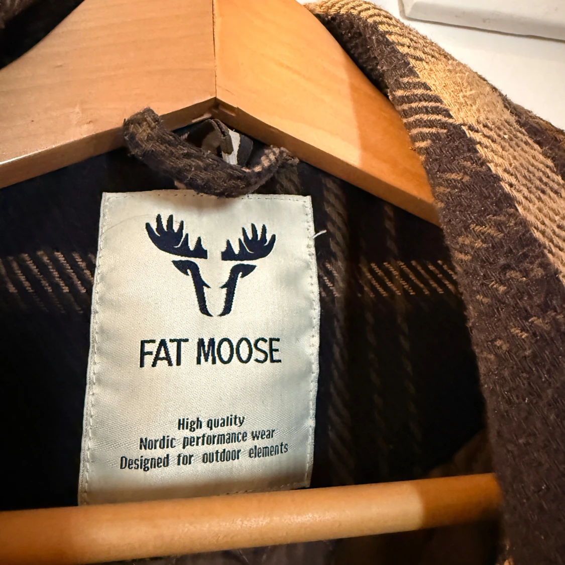 Brun och svart rutig overshirt från Fat Moose - 1
