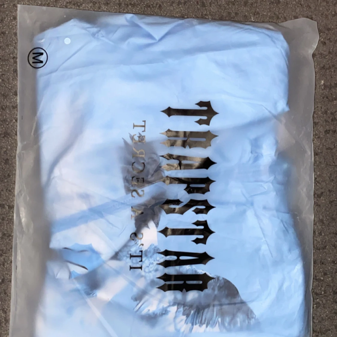 Ljusblå vindjacka med örntryck från Trapstar - 4