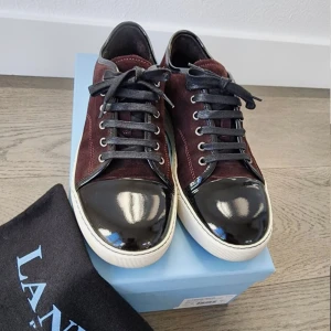Lanvins - Lanvin Cap Toe. Storlek 43. Vinröda bra skick! Nypris 5000 + 😁Allr og medföljer! 