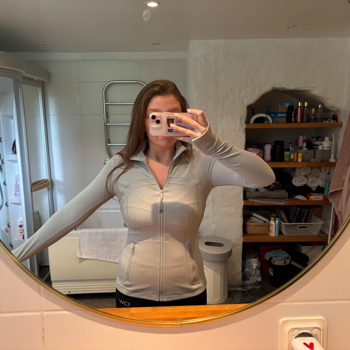 Mintgrön träningsjacka från Lululemon - 1