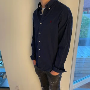Polo Ralph lauren skjorta  - Säljer nu denna Polo Ralph lauren skjorta, skriv för fler bilder/frågor🙌🏼
