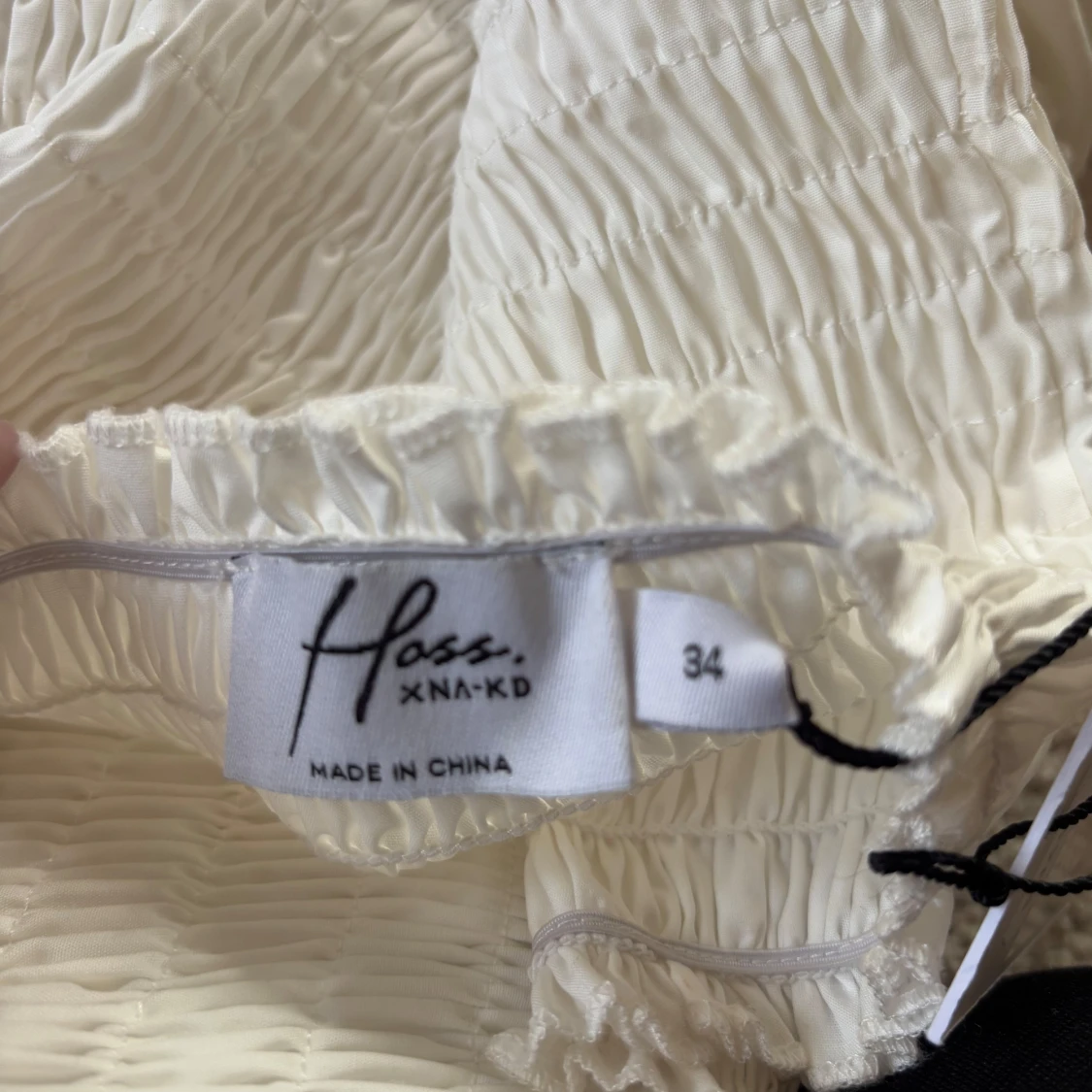 Vit skjortblus med smock  - 4