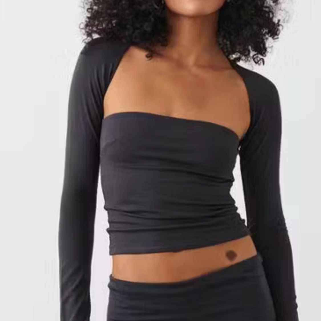 Svart långärmad topp - 1