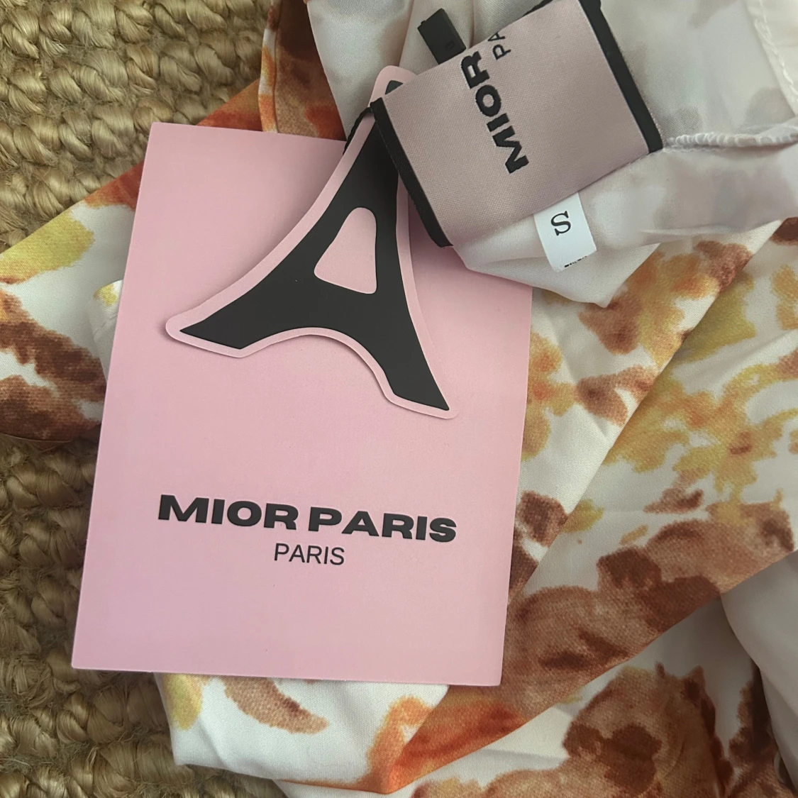 Blommig långklänning från Mior Paris - 2