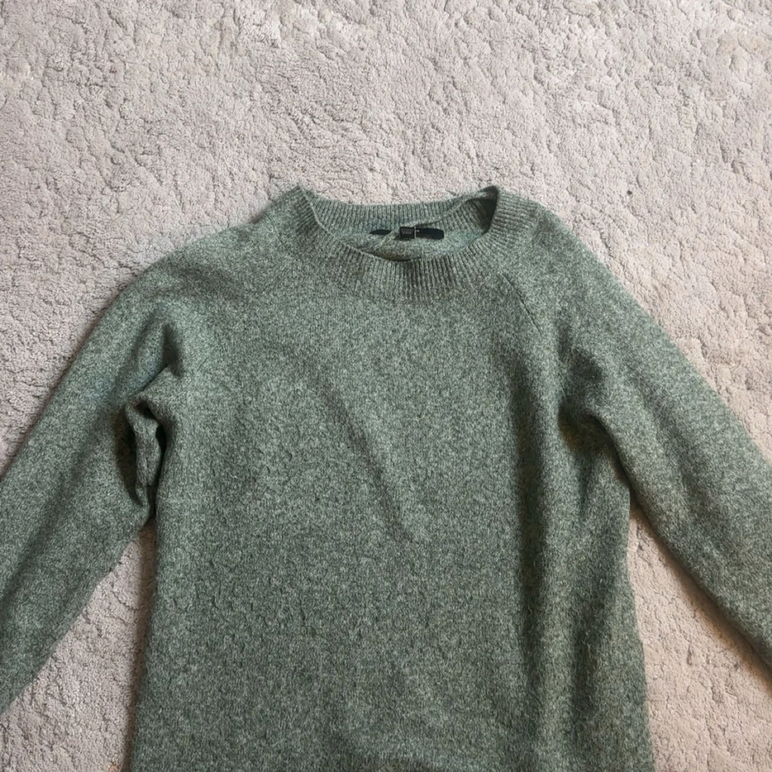 Grön stickad tröja från Vero Moda - 1