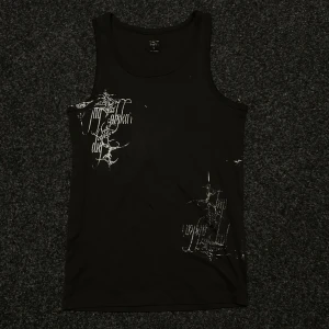 Custom Cybersigilism Linne ”jag älskar dig” - Size: S, fabric paint:)