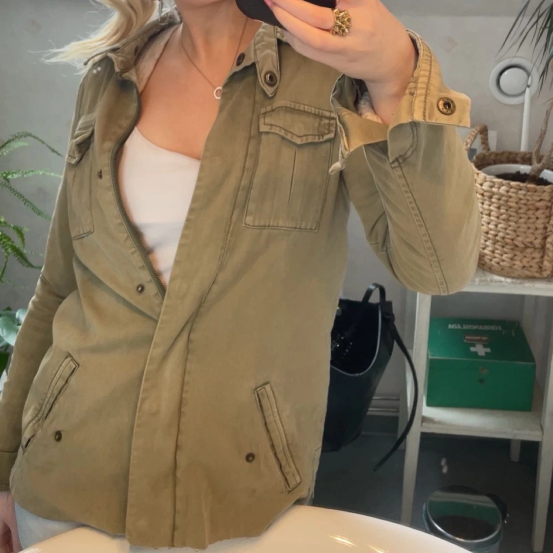 Olivgrön jeansjacka