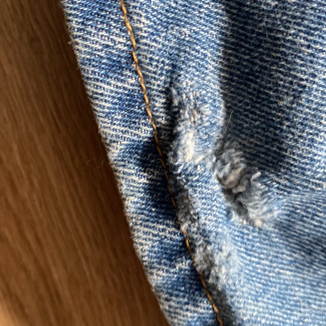 Blå cargobyxor i jeans från H&M - 3