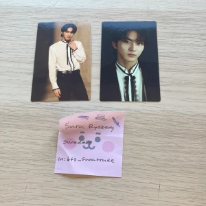 Enhypen Jungwon fate world tour  - Wts have Jungwon fate world tour pc 4 and 6. Want : 90 för båda eller kr 40kr för en.  Båda är officiell och nytt skick