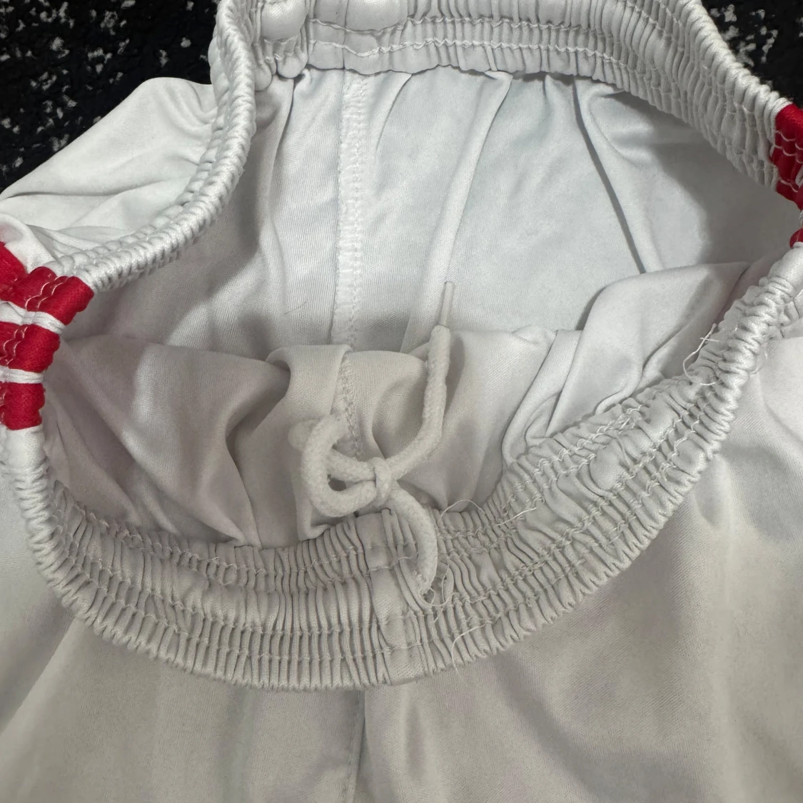 Manchester United vita fotbollsshorts - 3