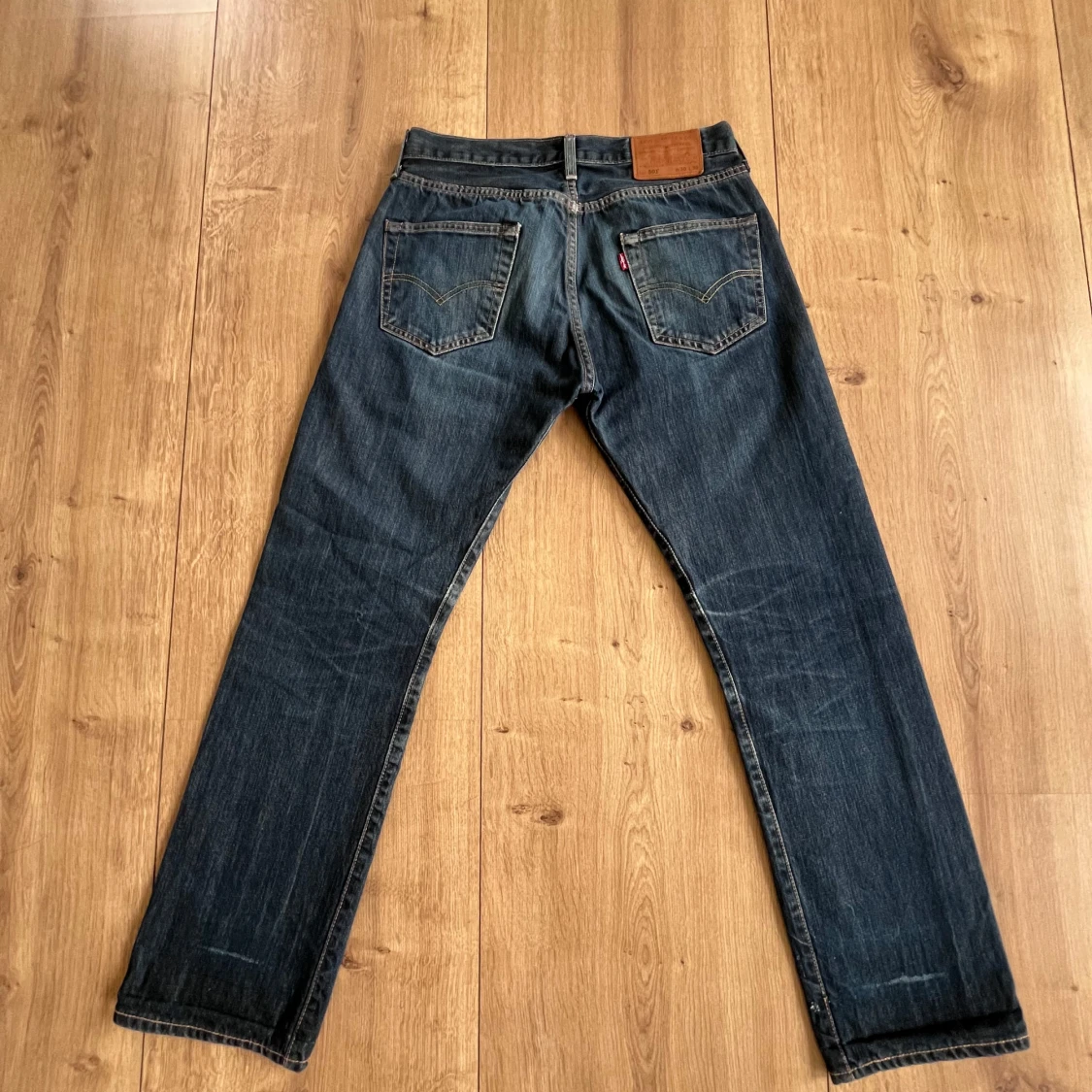 Levi's 501 mörkblå jeans W30 L30 - 2