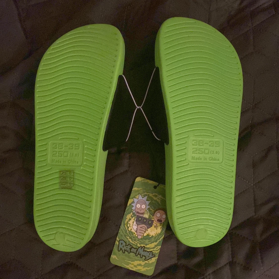 Rick and Morty sandaler grön/svart - 2
