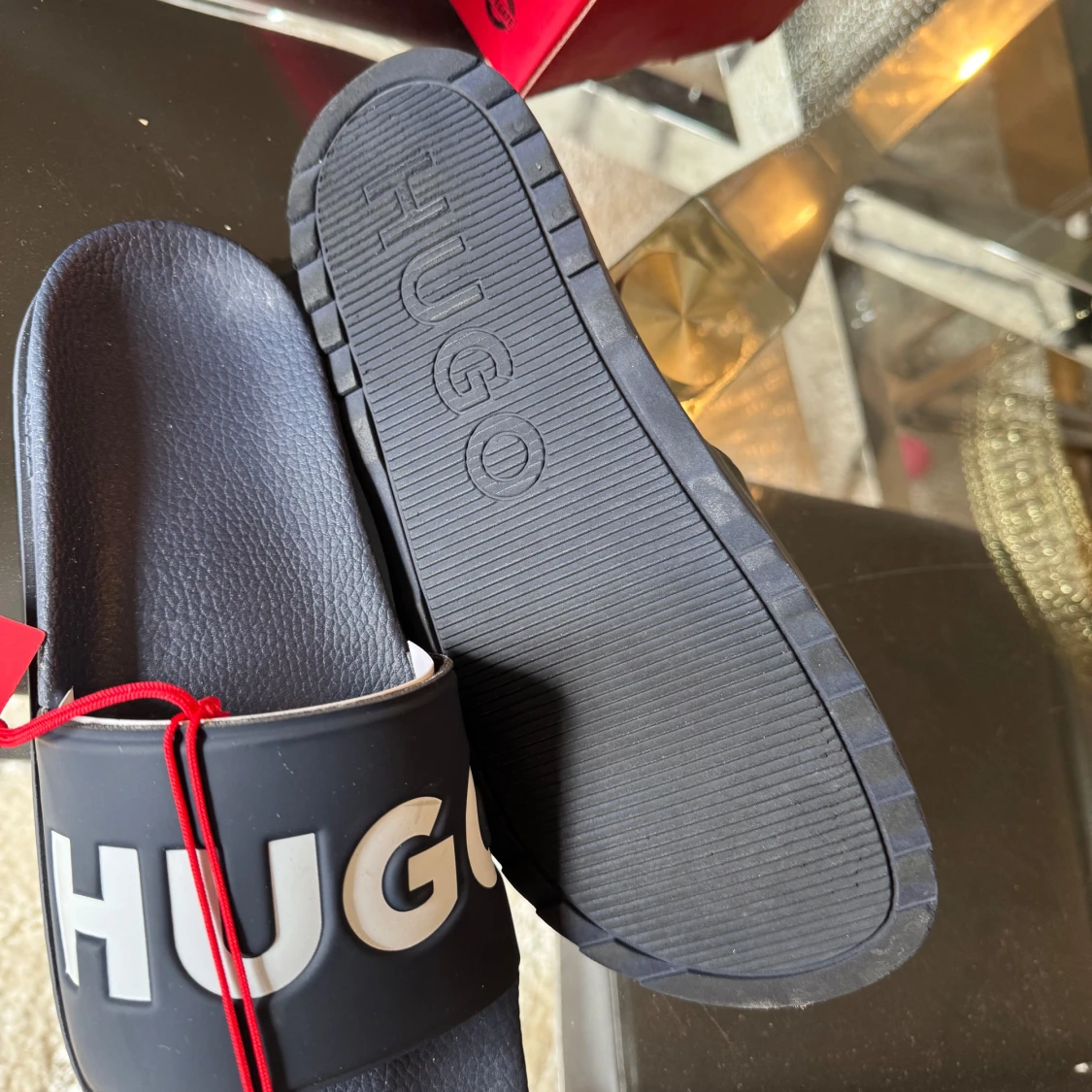 Marinblå badsandaler från Hugo - 2