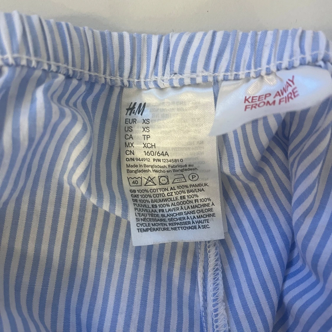 Randiga bomullsbyxor från H&M XS, passar S - 2